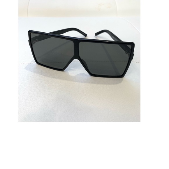 Saint Laurent Black Sunglasses with Case - Picture 5 of 15